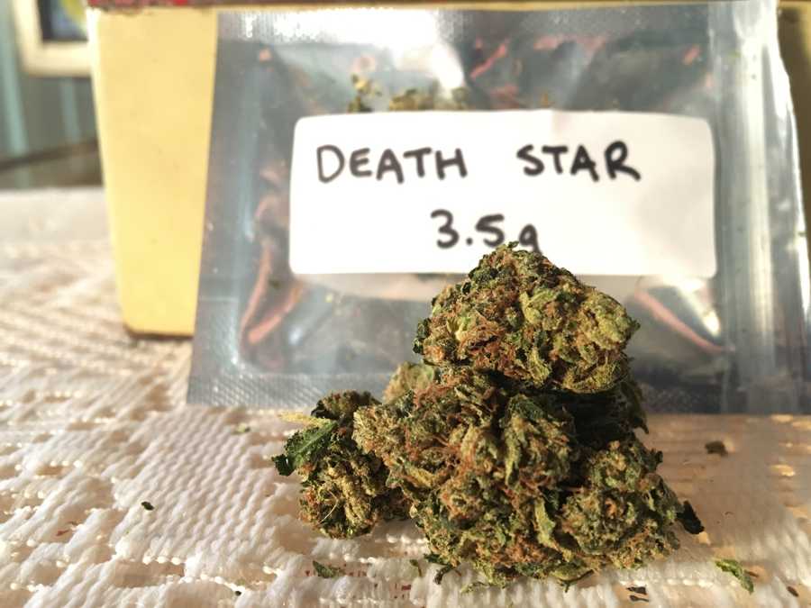 get-kush-unboxing-review-cannabis-flowers-death-star