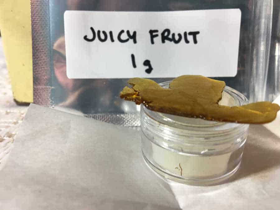 get-kush-unboxing-review-shatter-juicy-fruit