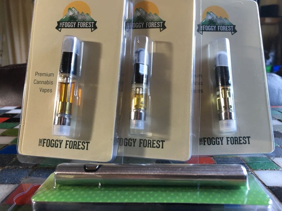 the-foggy-forest-vape-shop-review-cannabis-vape-pen-kits-cartridges