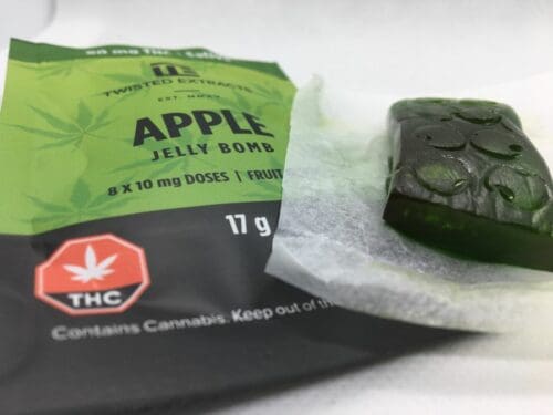 EGM-Twisted-Extracts-Edibles-Review-Apple-Jelly-Bomb-Gummy