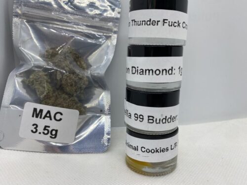 West-Coast-Cannabis-Unboxing-Review-Contents